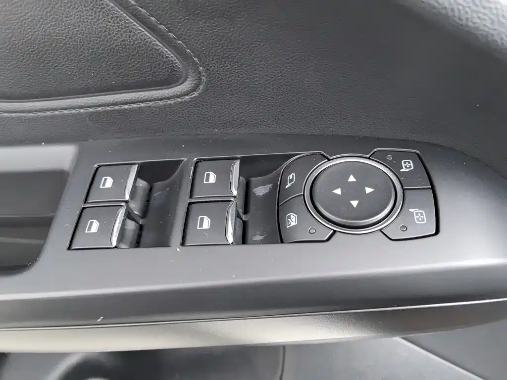 Ford Focus — миниатюра 9