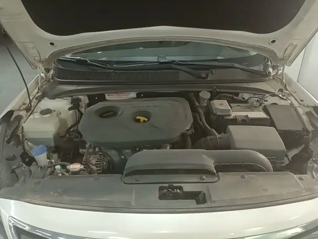 Hyundai Mistra — миниатюра 20