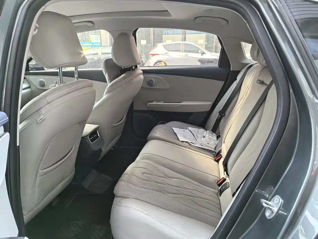 CHERY FENGYUN A8L