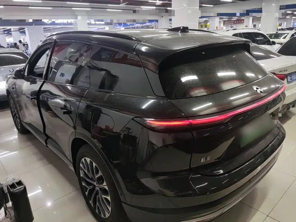 NIO ES6 — миниатюра 5