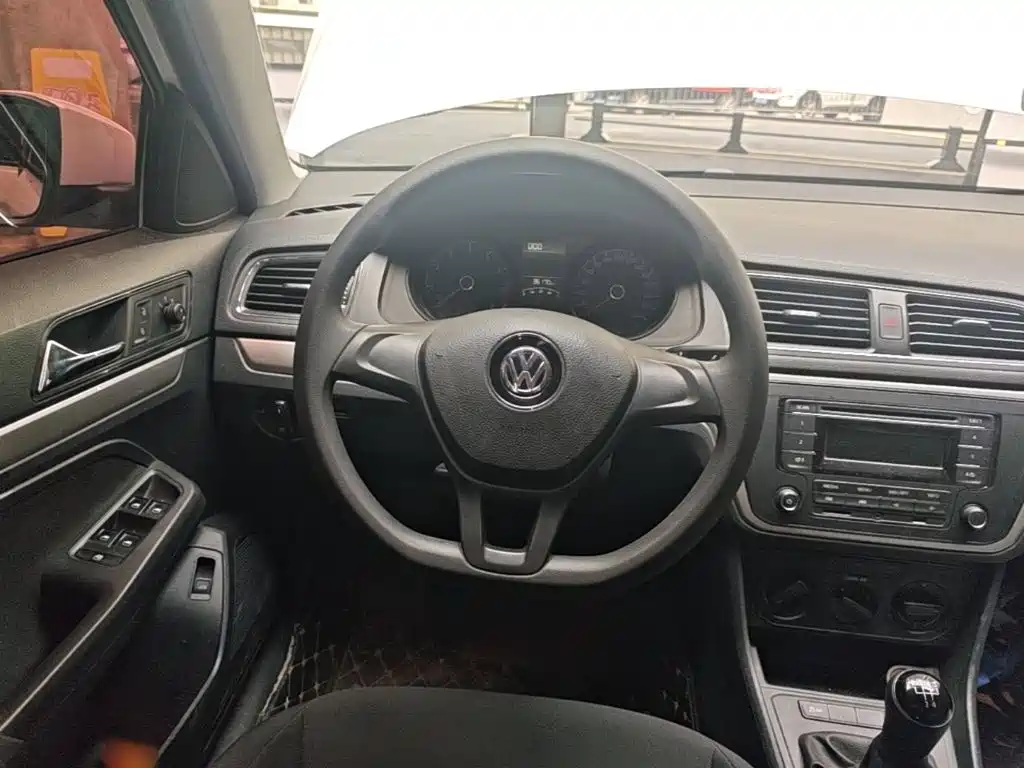 Volkswagen Lavida — миниатюра 11