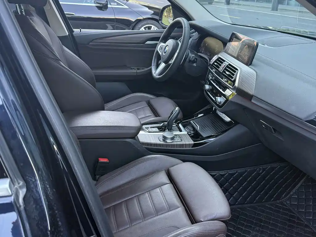BMW X3 — миниатюра 12