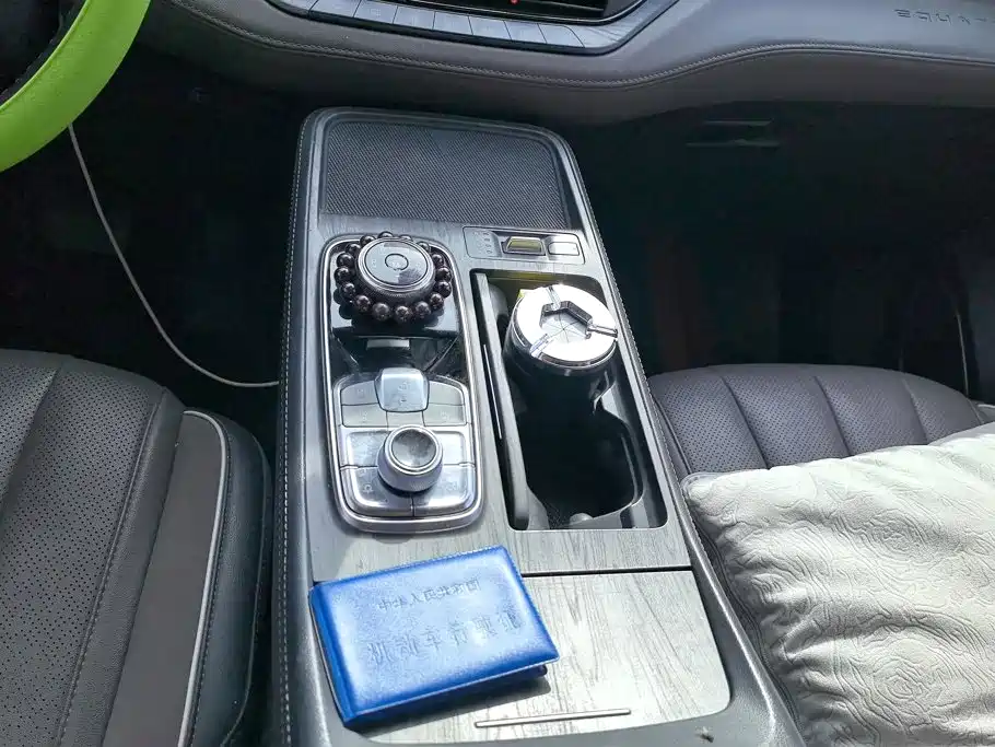 Ford Equator — миниатюра 16