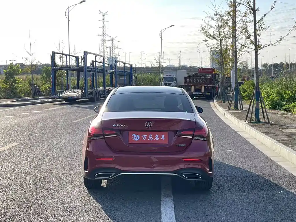 MERCEDES-BENZ A CLASS