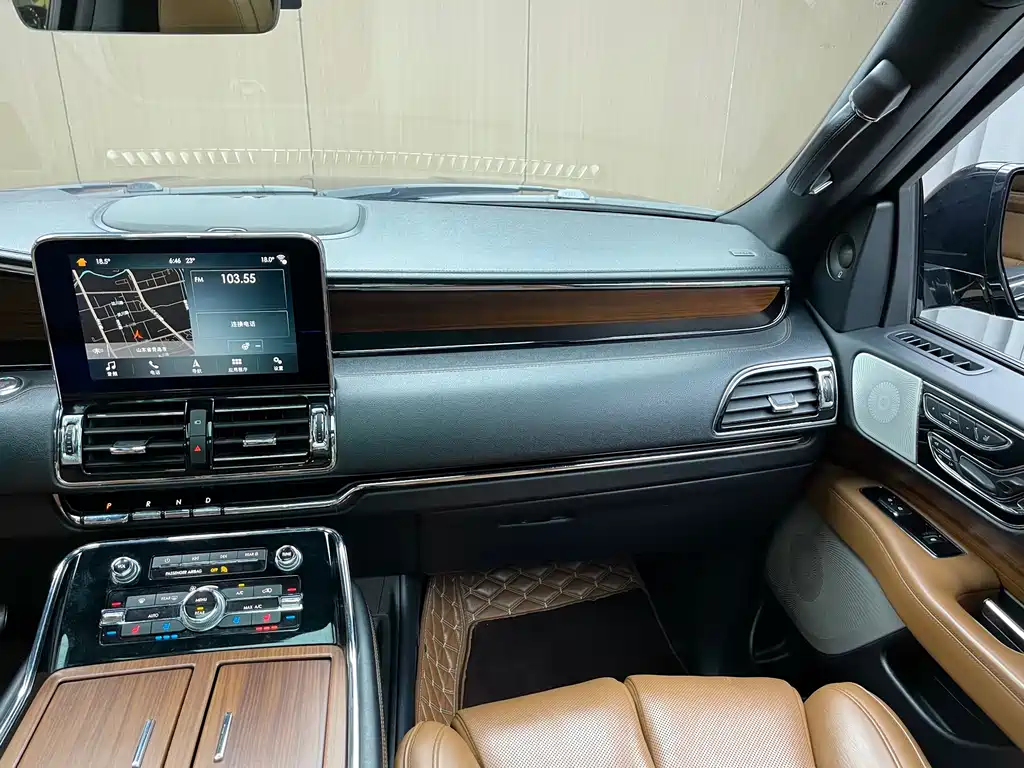 Lincoln Navigator 2018 3.5T V