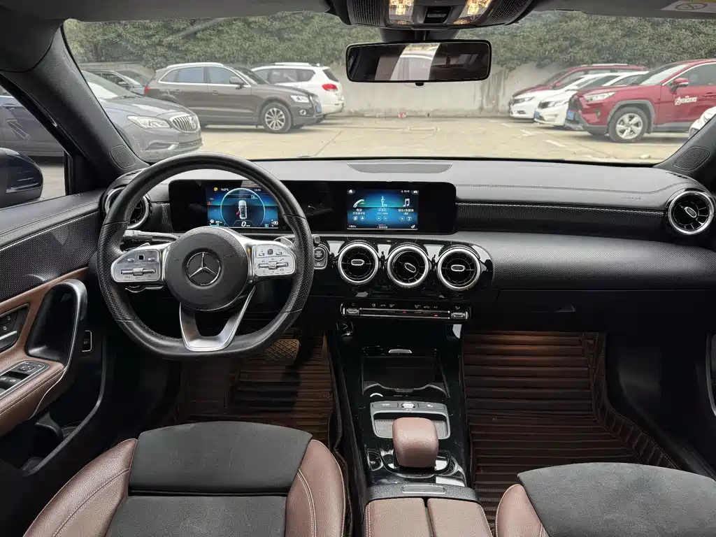 MERCEDES-BENZ A CLASS