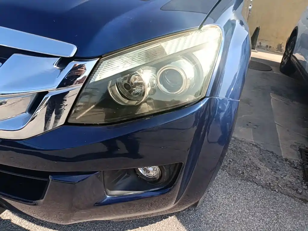 Isuzu Lingtuo — миниатюра 24