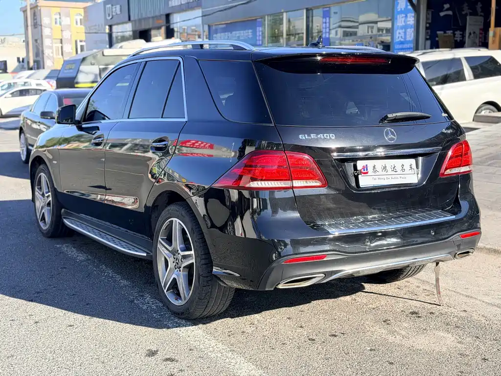 Mercedes-Benz GLE (Import) — миниатюра 4