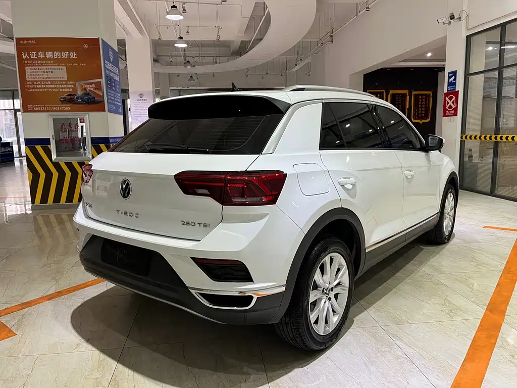 VOLKSWAGEN T ROC EXPLORING SONGS