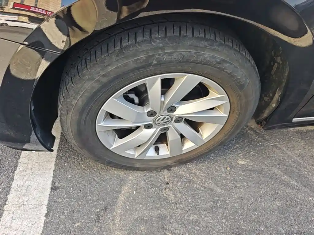 Volkswagen Passat — миниатюра 23