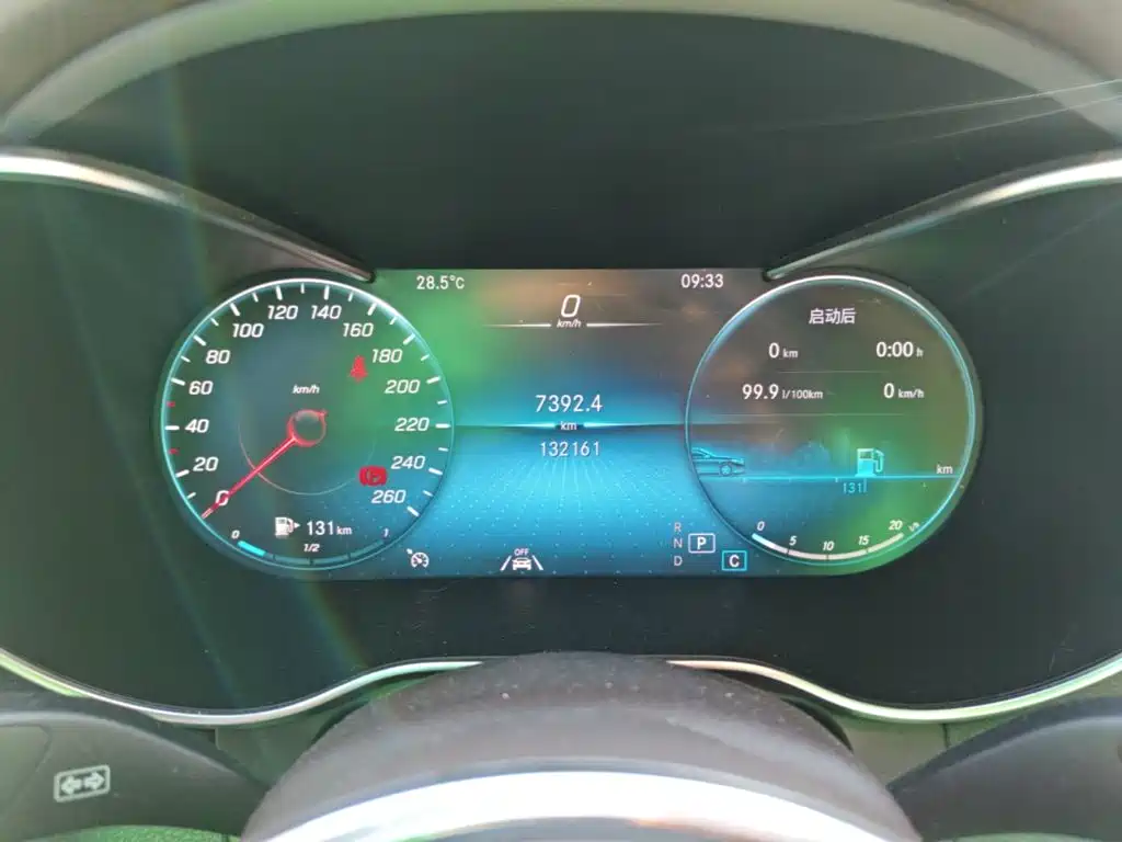 Mercedes-Benz GLC — миниатюра 12