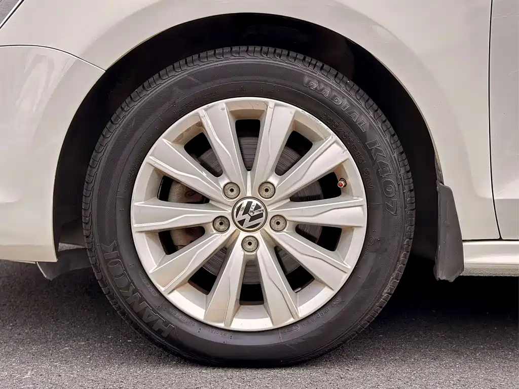 Volkswagen Sagitar — миниатюра 10