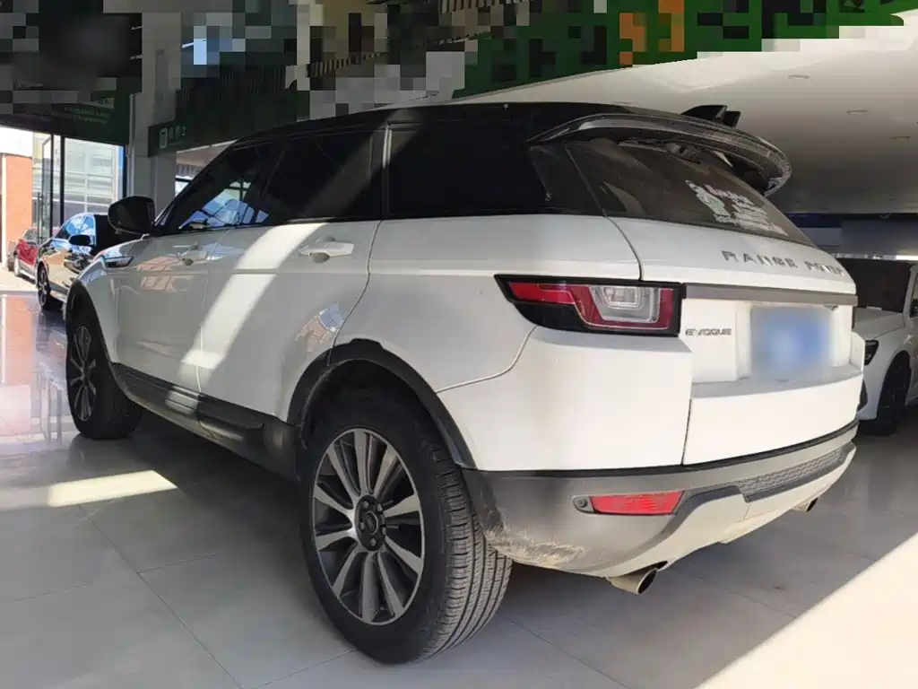Land Rover Evoque — миниатюра 5