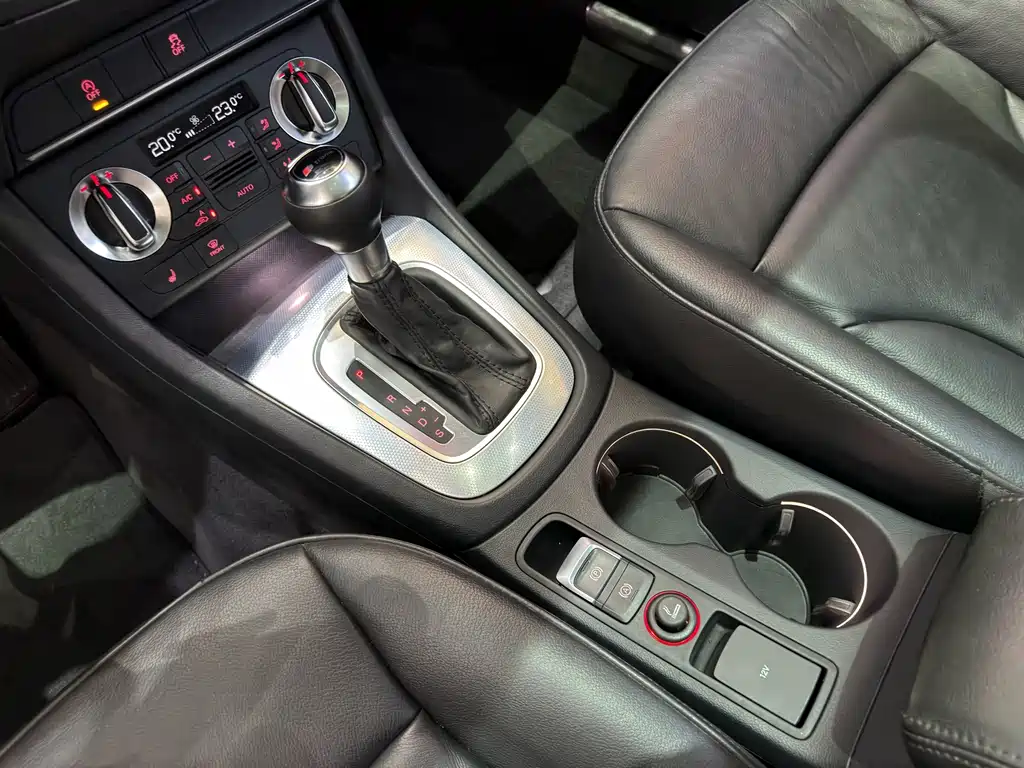 Audi Q3 — миниатюра 13
