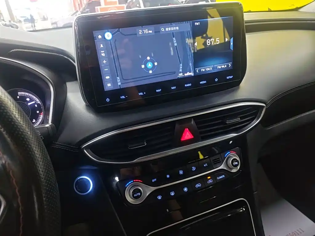 Hyundai Santa Fe — миниатюра 13