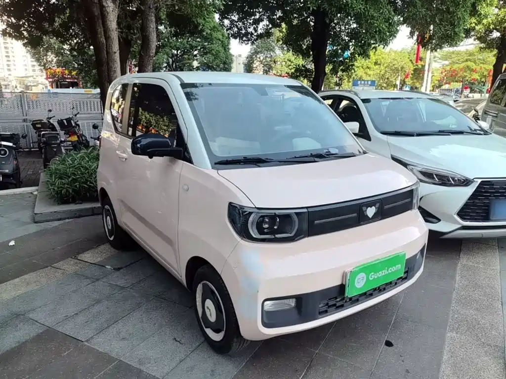 Wuling MINIEV — миниатюра 4