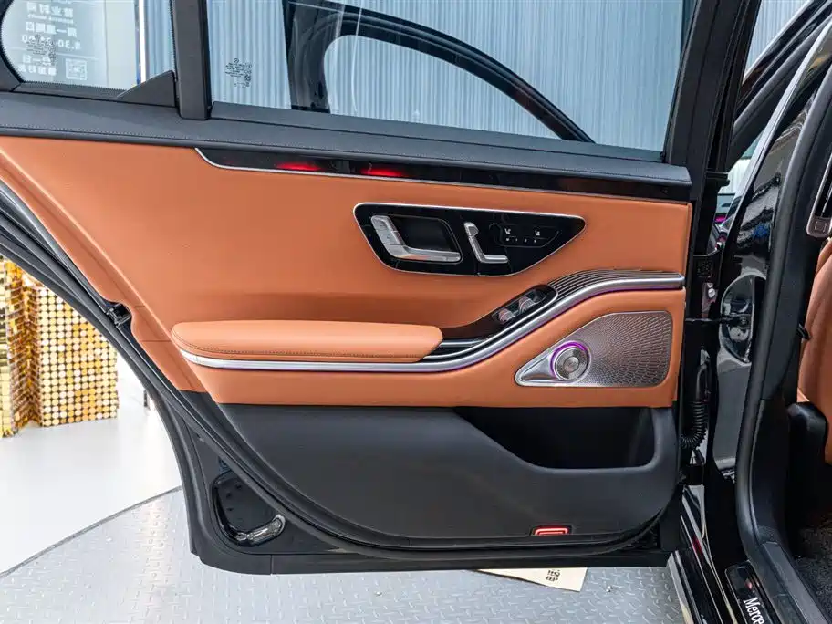 MERCEDES-BENZ S CLASS