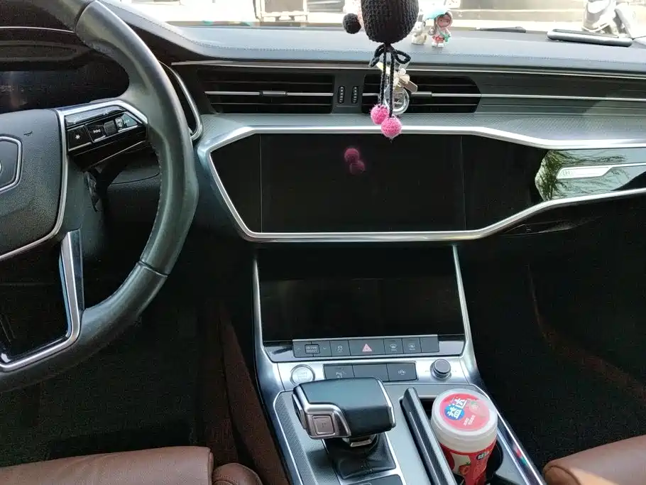 Audi A6L — миниатюра 13