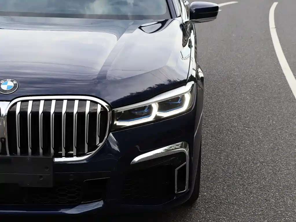BMW 7 Series 7 2022 740Li xDrive Executive M Sport