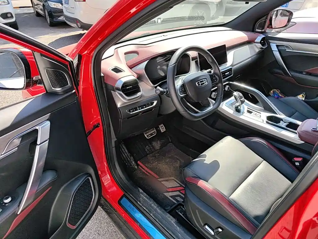 Geely Binyue — миниатюра 16