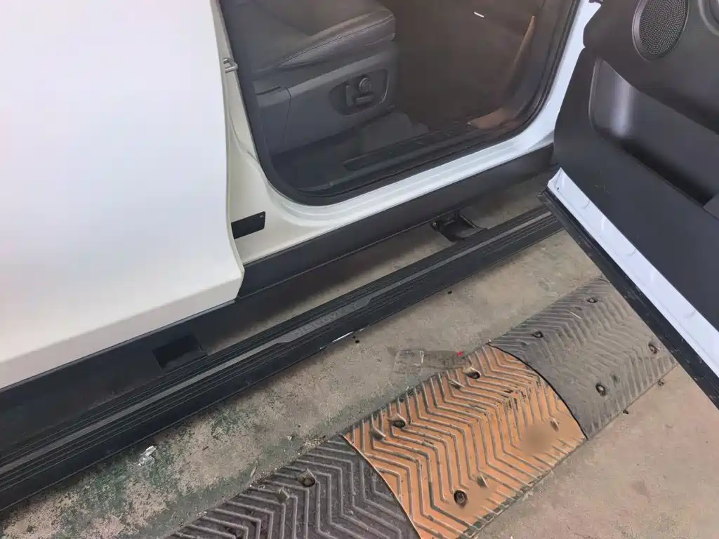 Land Rover Discovery Sport — миниатюра 15