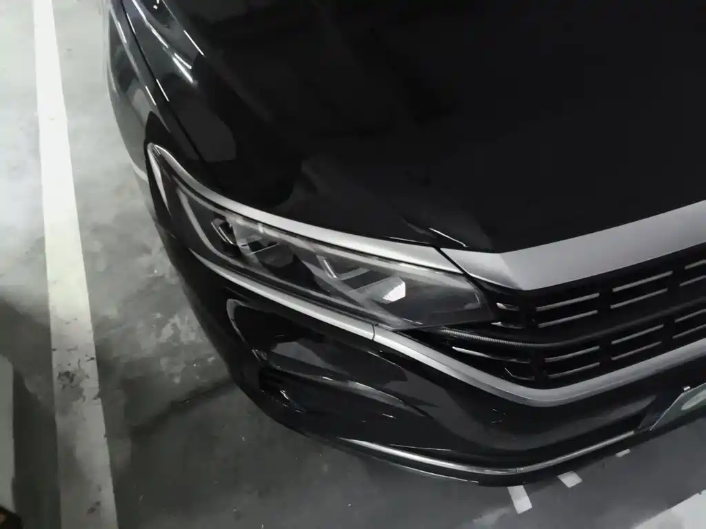Volkswagen Passat — миниатюра 7