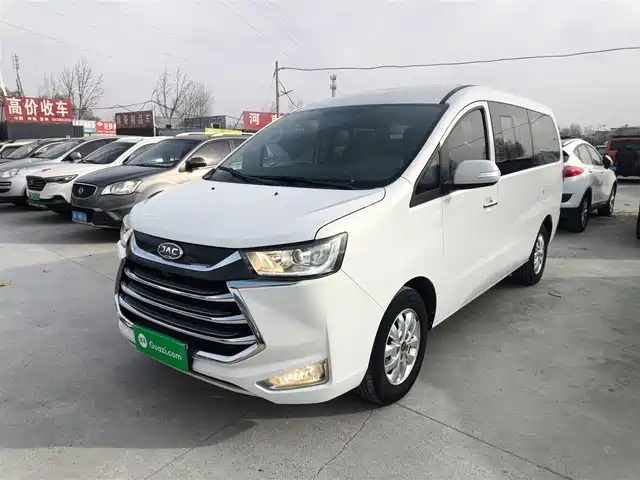 JAC MOTORS RUIFENG M4