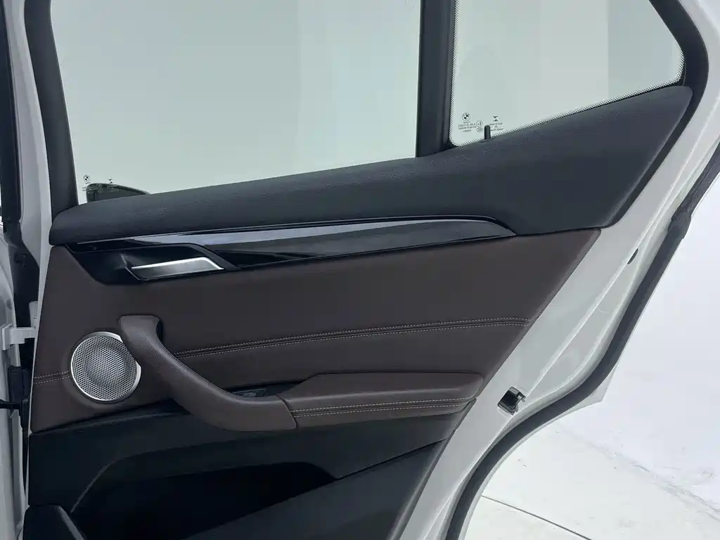 BMW X2 — миниатюра 23