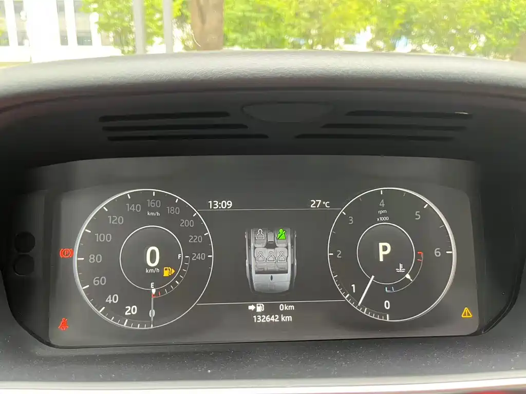 Land Rover Sport — миниатюра 10