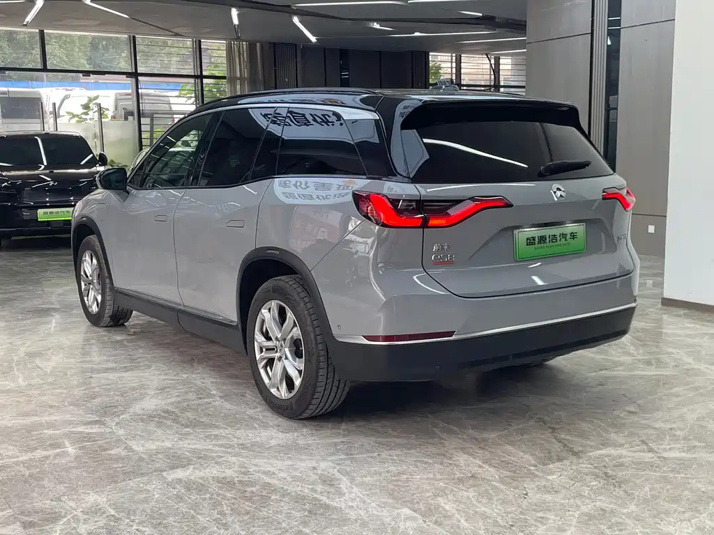 NIO ES8 — миниатюра 5