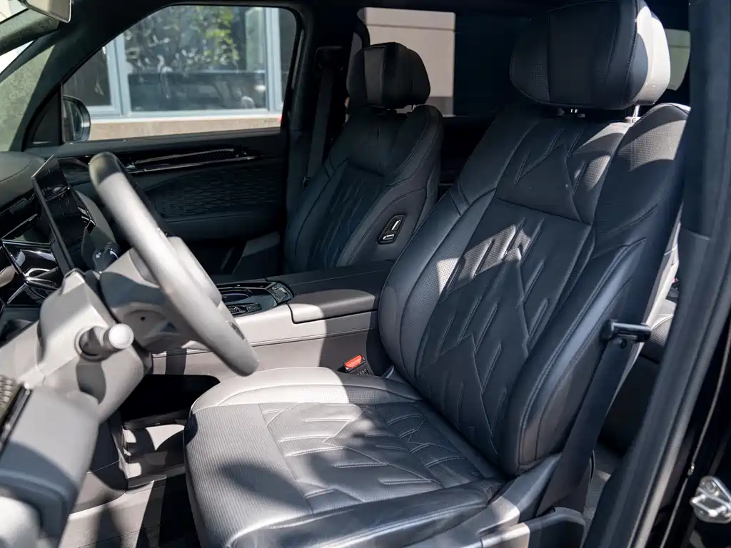 ZEEKR EXTREME KRYPTON 009