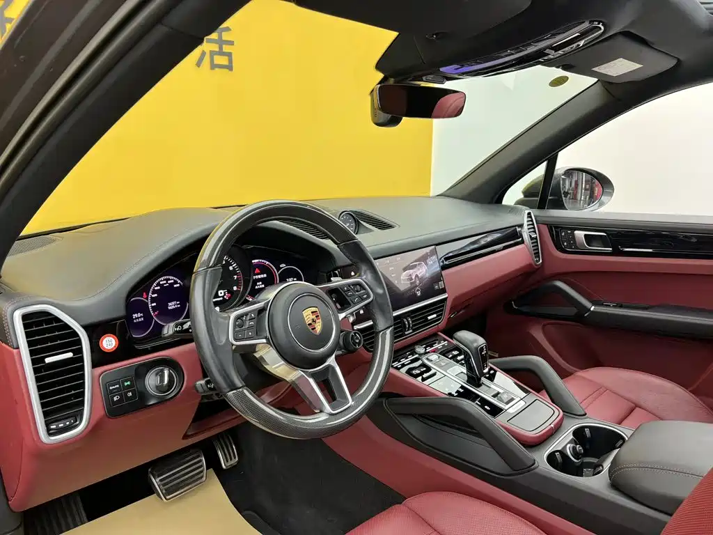 Porsche Cayenne — миниатюра 30