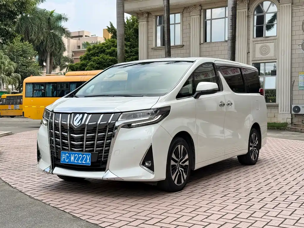 Toyota Alphard 2018