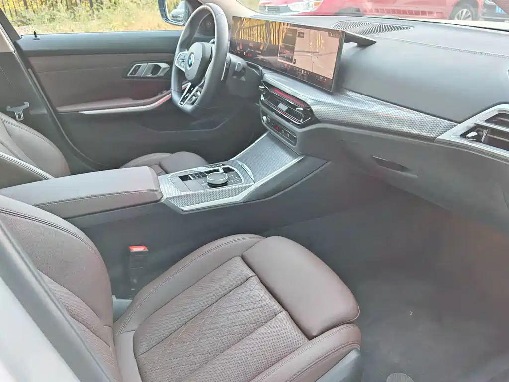 BMW 3 Series — миниатюра 19