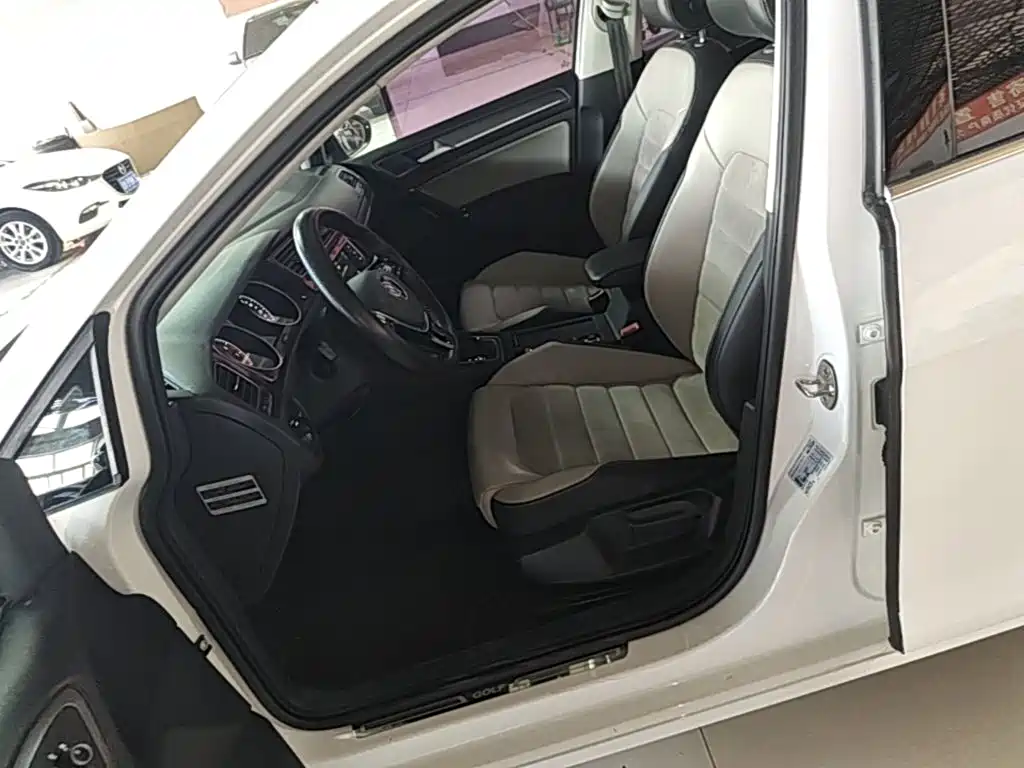 Volkswagen Golf — миниатюра 15