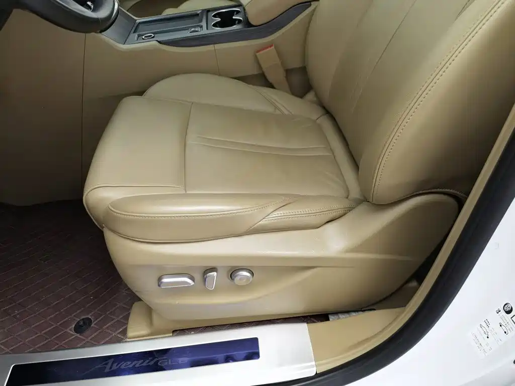 Buick GL8 — миниатюра 20