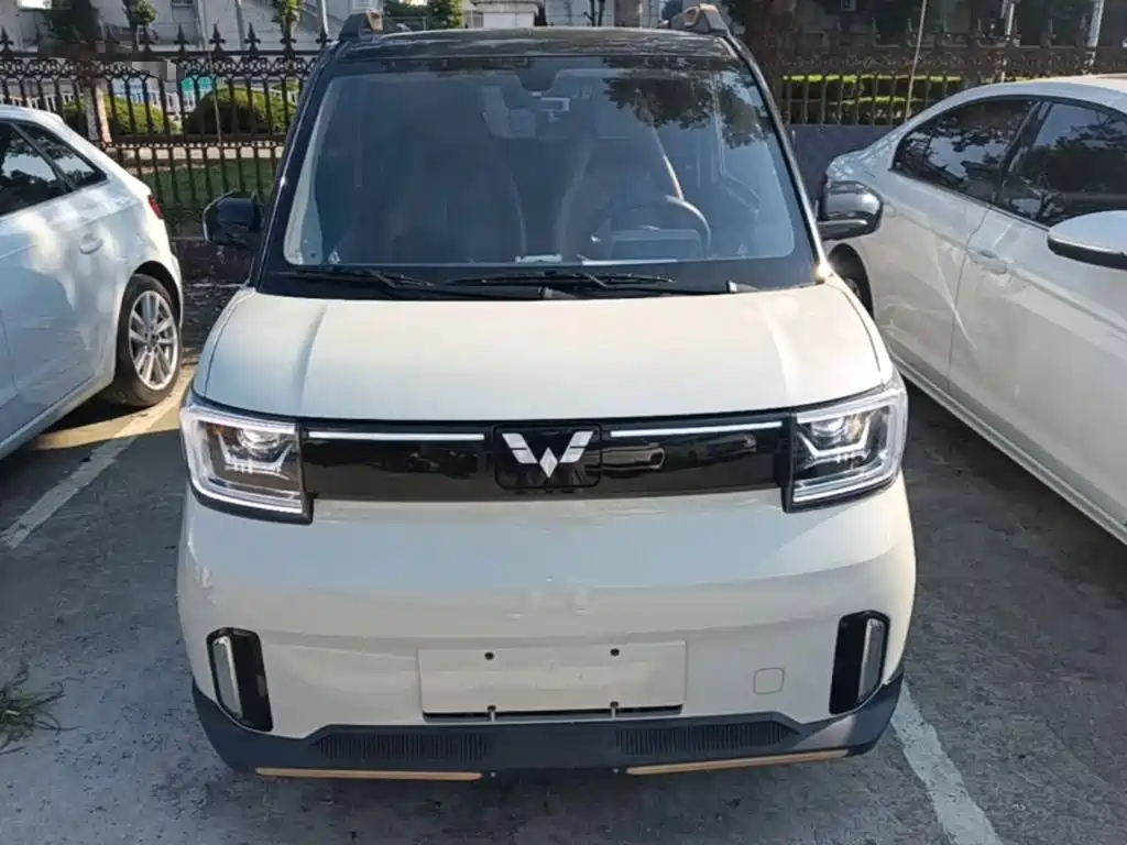 Wuling MINIEV — миниатюра 3