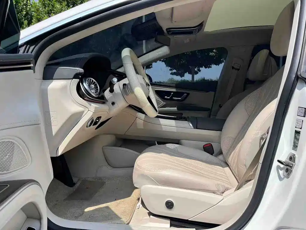 Mercedes-Benz EQS — миниатюра 4