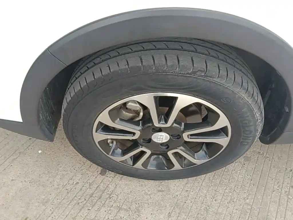 Geely Vision X3 — миниатюра 23