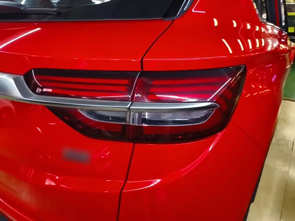 Geely Binyue — миниатюра 8
