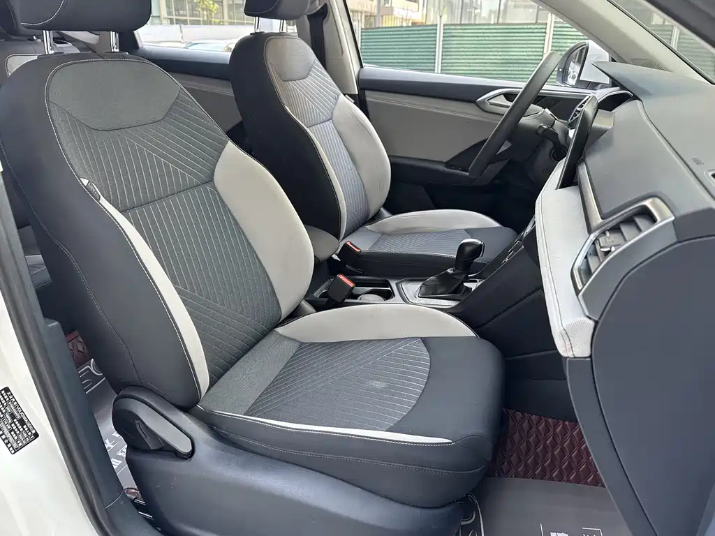 Volkswagen Tharu 2023 300TSI