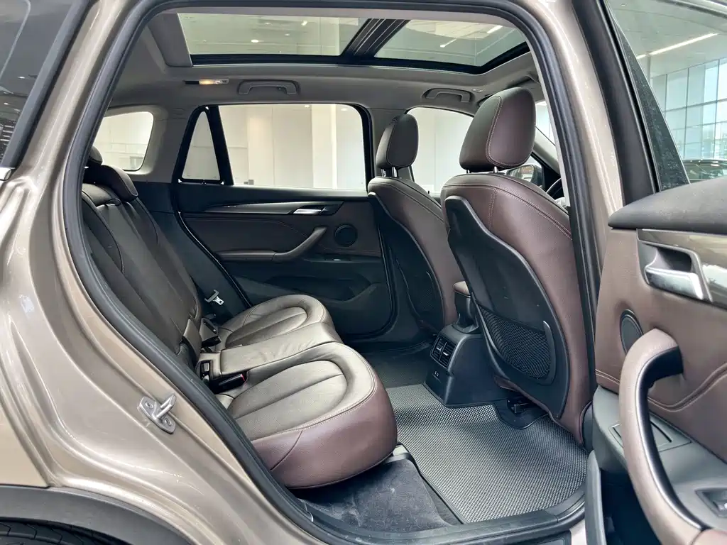 BMW X1 New Energy — миниатюра 12