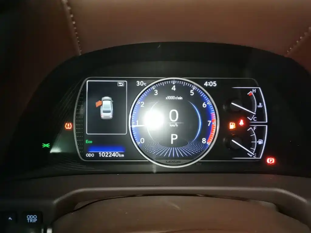 Lexus ES — миниатюра 12