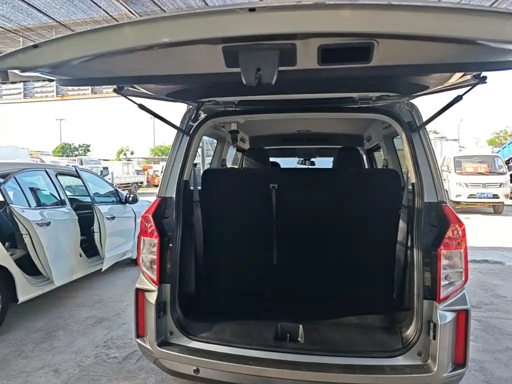 Wuling Hongguang PLUS — миниатюра 19