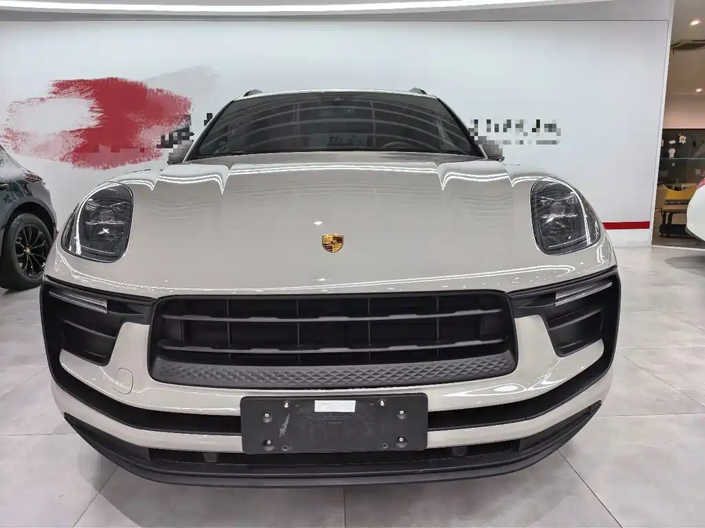 Porsche Macan — миниатюра 2