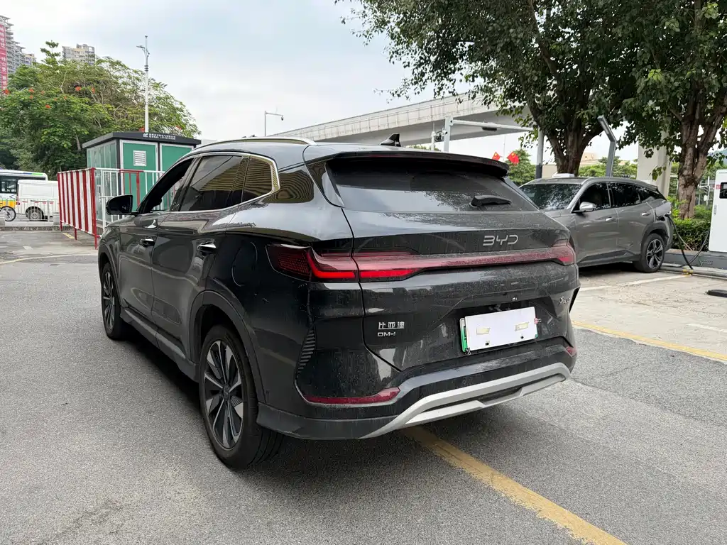 BYD PLUS New Energy — миниатюра 7