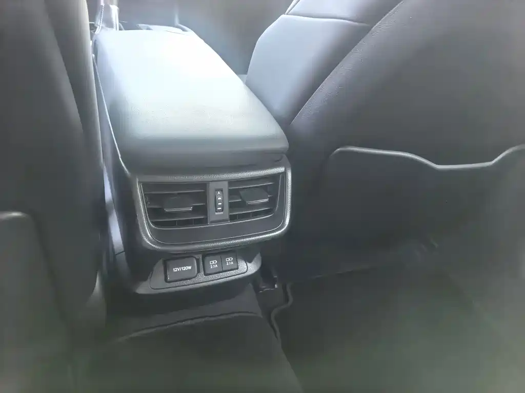 Lexus ES — миниатюра 8