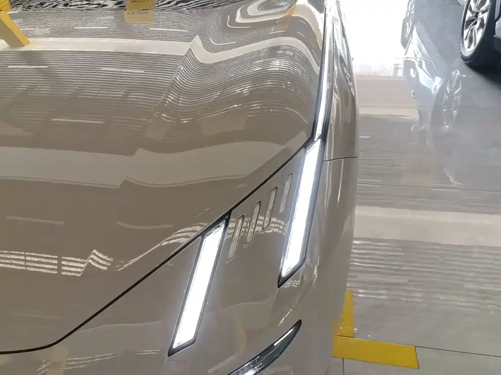 Lynk & Co 10 — миниатюра 24