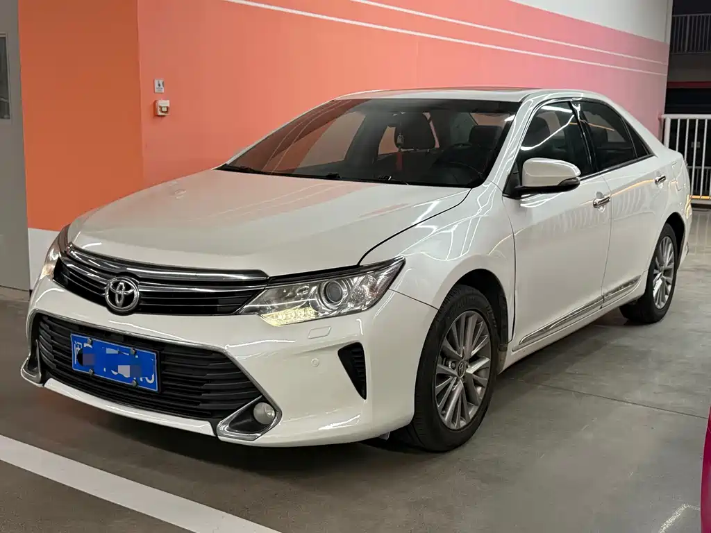 Toyota Camry 2017