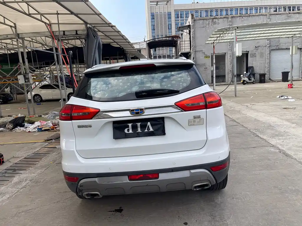 Geely Boyue — миниатюра 5